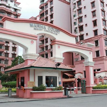 Sabakuba Homestay Marina Court Condominium Кота Кинабалу Екстериор снимка